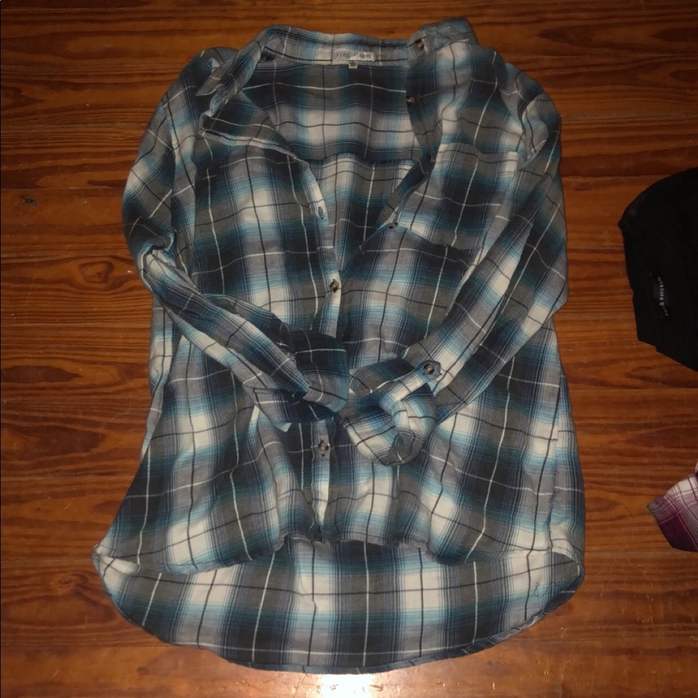Buckle plaid button up
